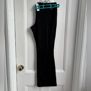 NY &Co bootcut yoga pants XL average black